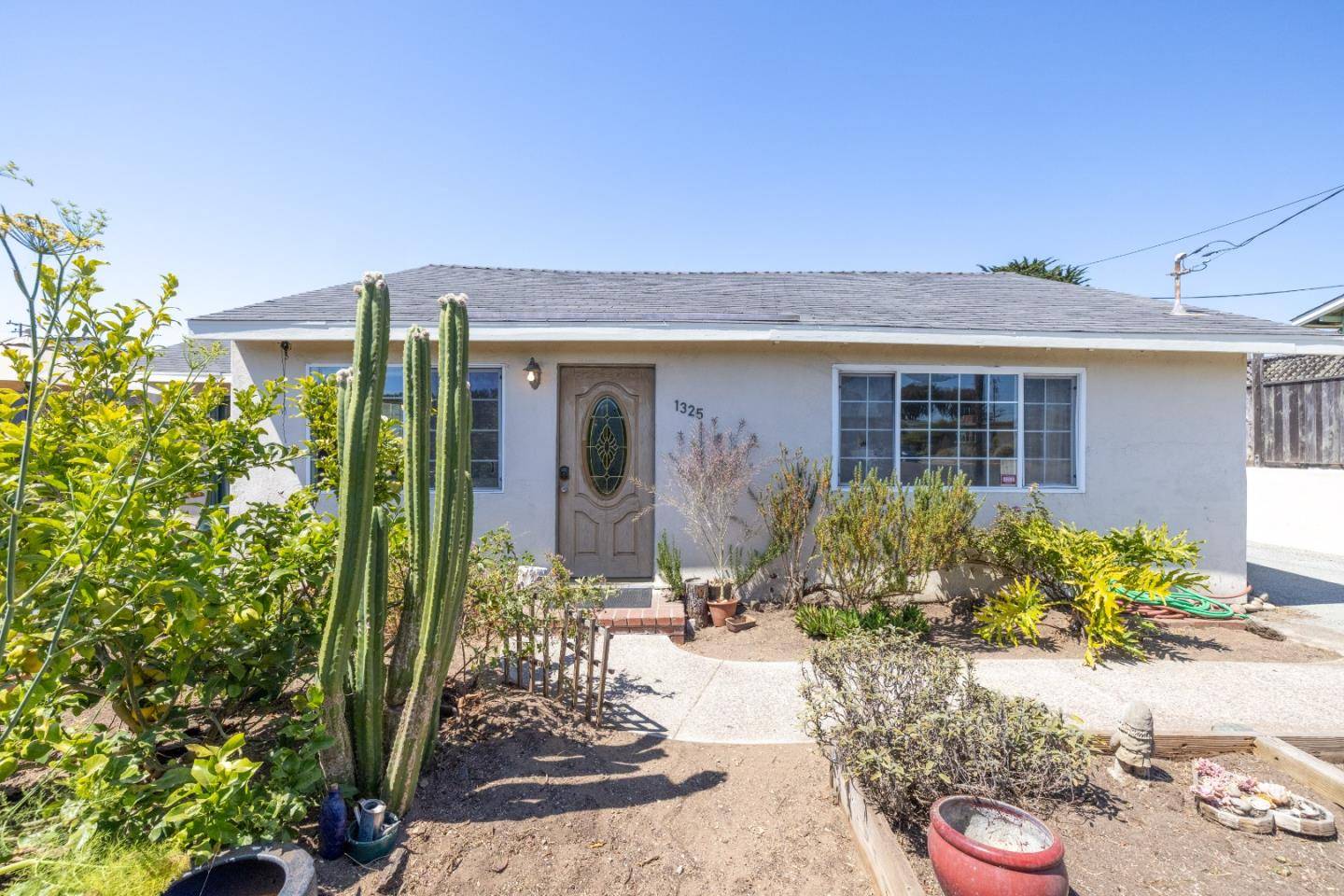 Seaside, CA 93955,1325 Circle AVE