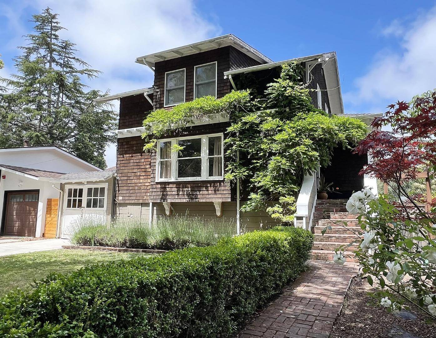 Burlingame, CA 94010,1812 Sanchez AVE