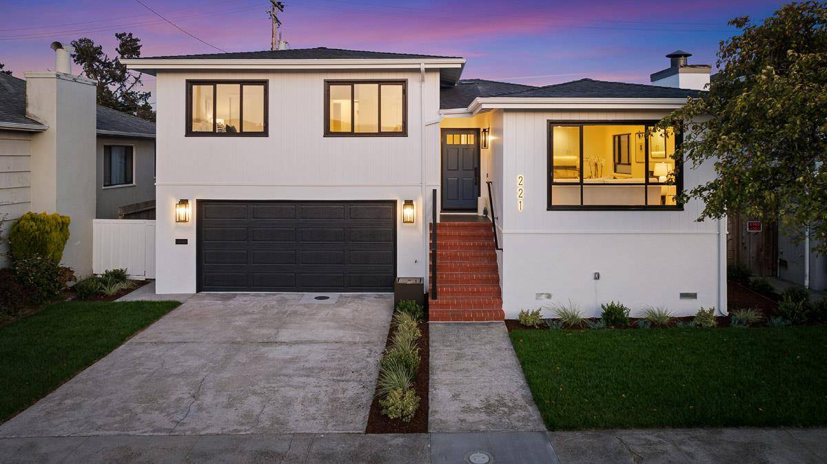 South San Francisco, CA 94080,221 Rainier AVE