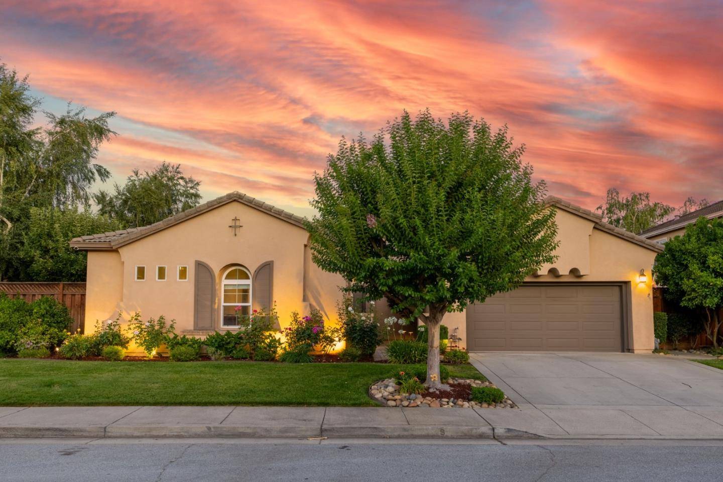 Morgan Hill, CA 95037,160 Tarragon AVE