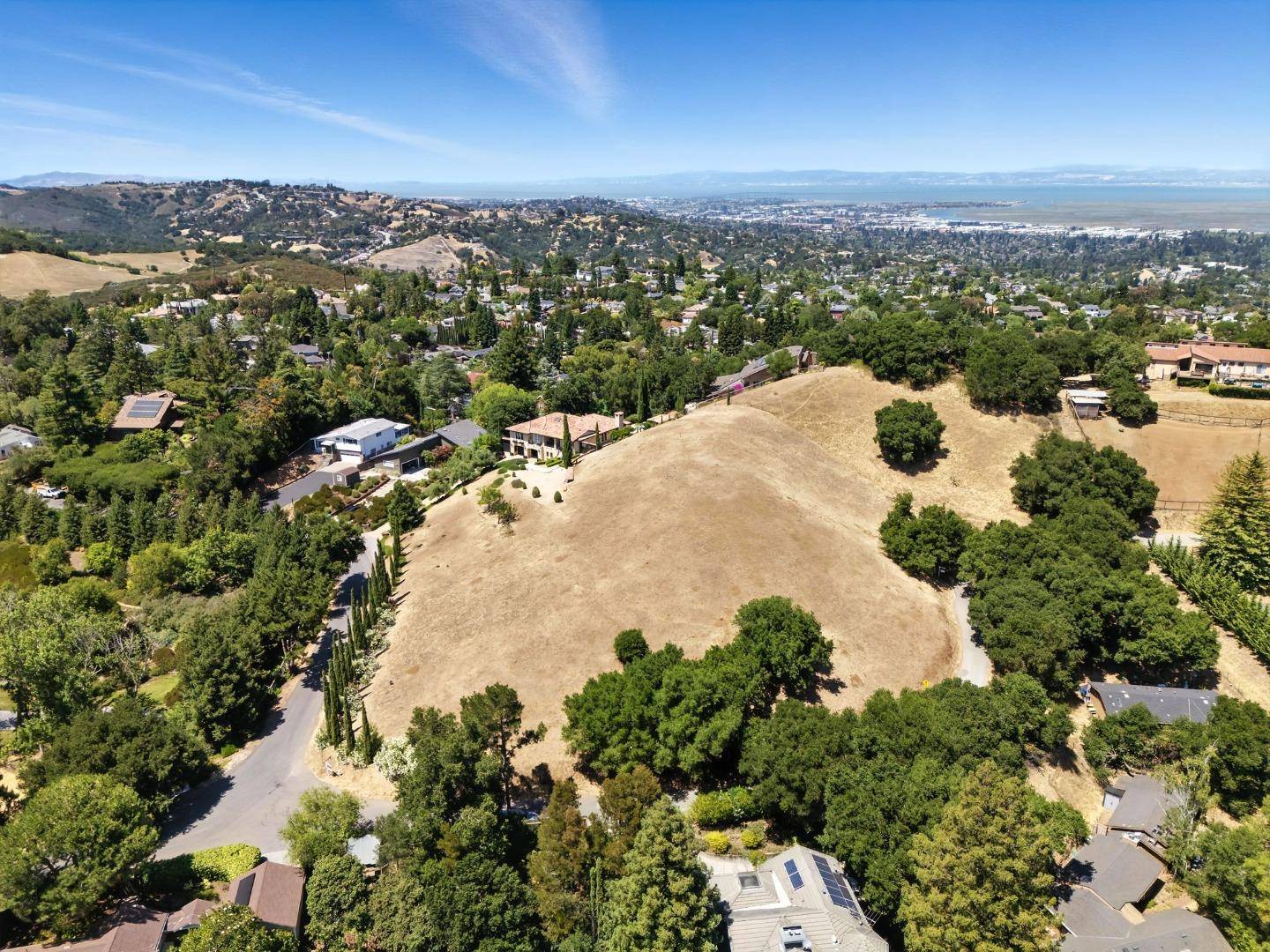Redwood City, CA 94062,0 California WAY