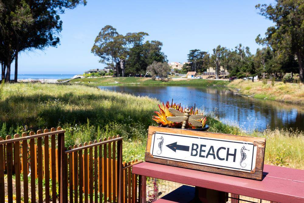 Santa Cruz, CA 95062,143 Moran WAY