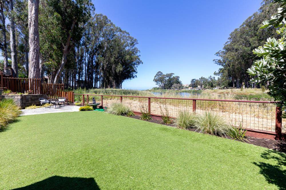 Santa Cruz, CA 95062,143 Moran WAY