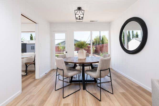 Belmont, CA 94002,308 HILLER ST