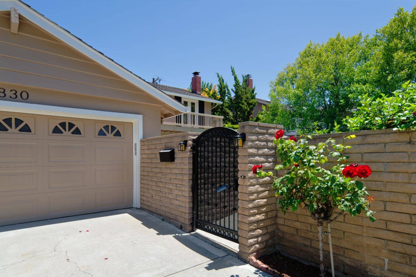 Sunnyvale, CA 94087,830 Rubis DR