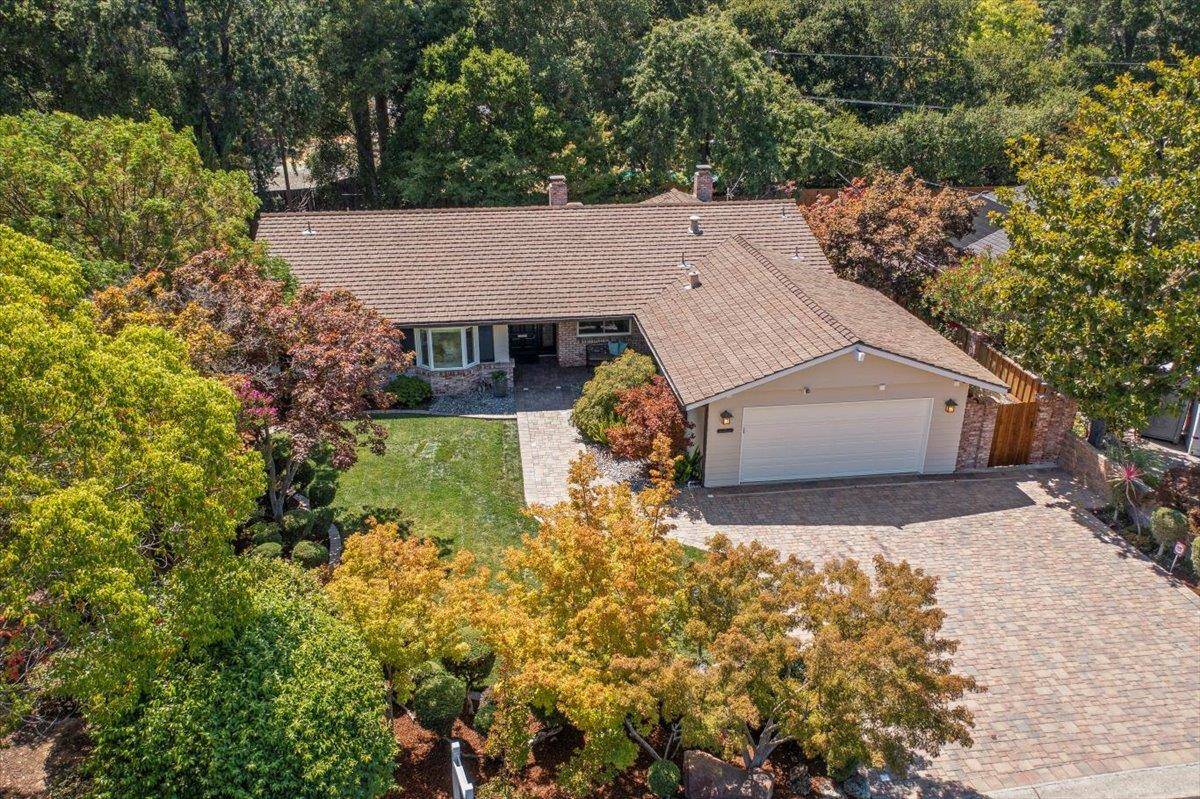 Los Gatos, CA 95032,249 Montclair RD