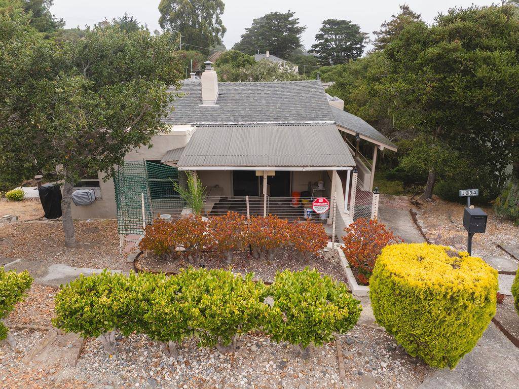 Monterey, CA 93940,1034 Hellam ST