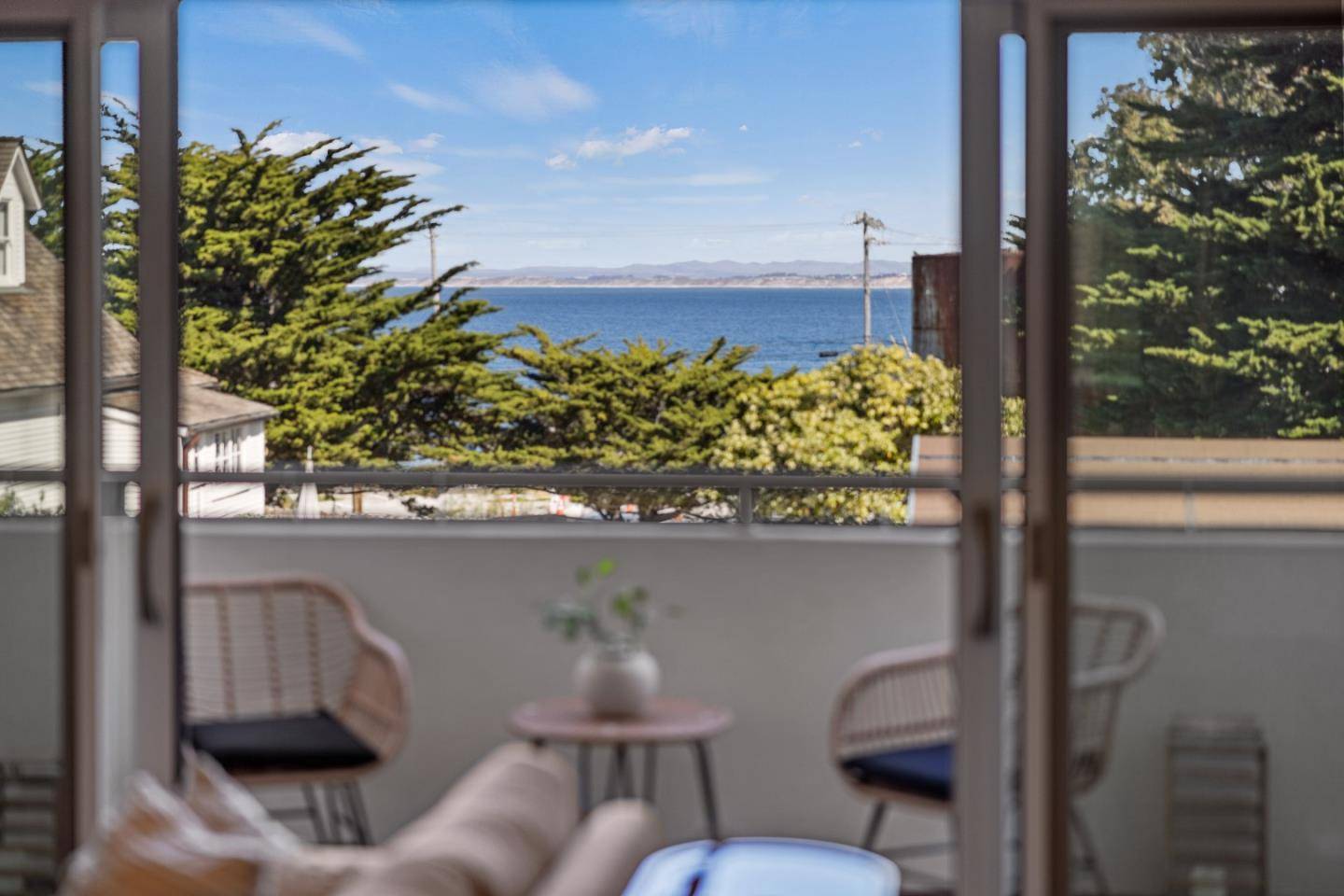 Monterey, CA 93940,457 Wave ST 1