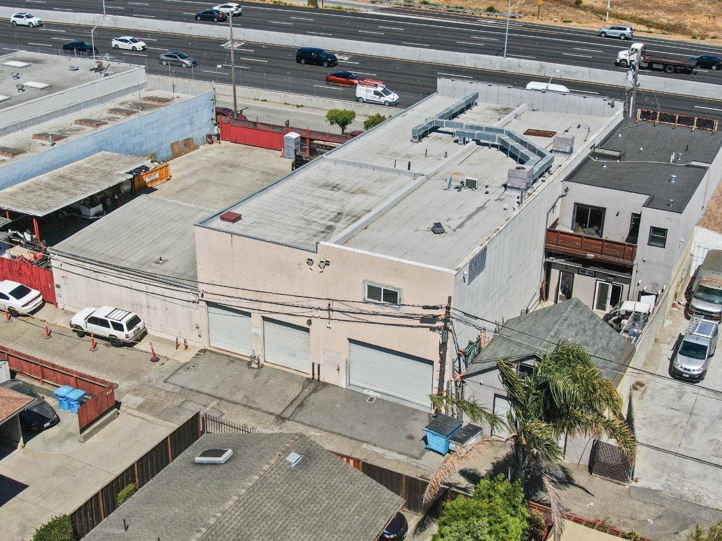 San Mateo, CA 94401,917 N Amphlett BLVD