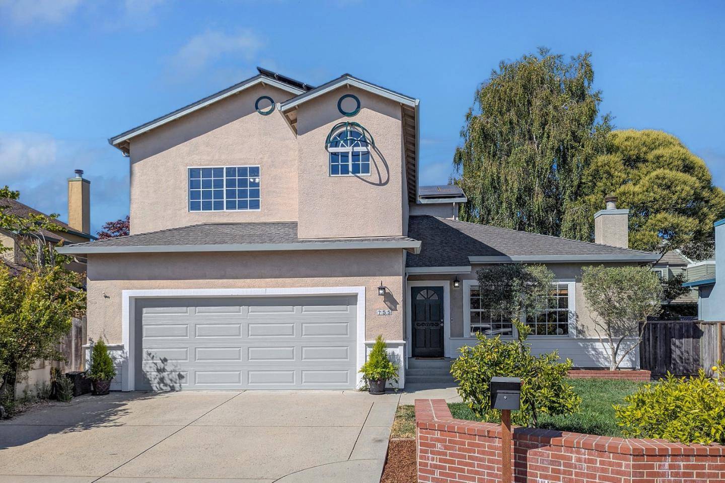 Santa Cruz, CA 95062,755 Eddy LN