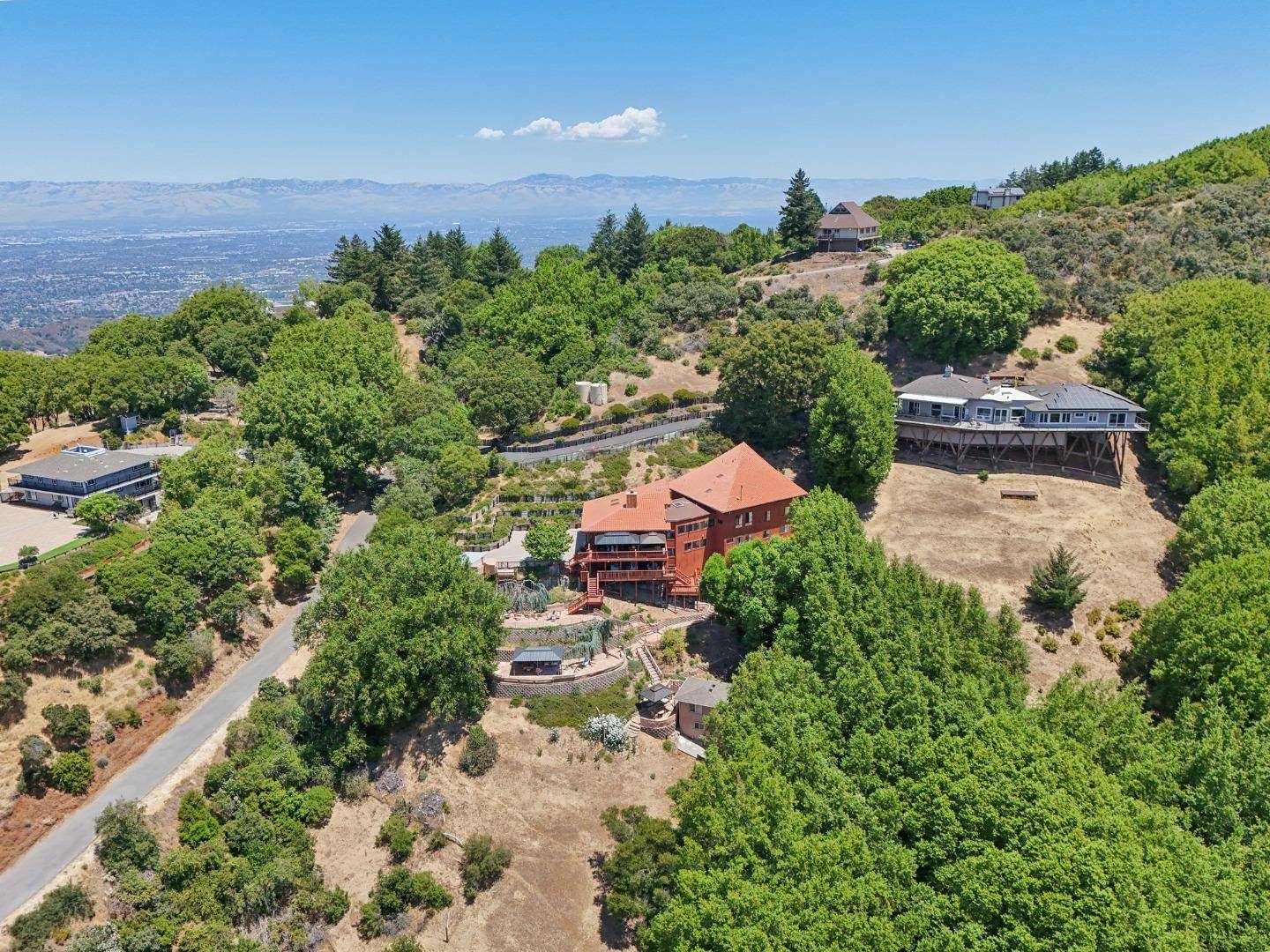 Cupertino, CA 95014,16012 Flintlock RD