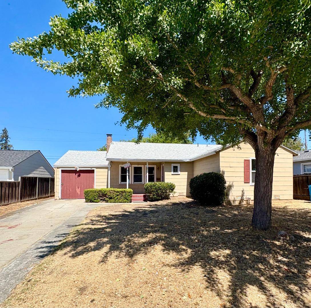 Santa Clara, CA 95050,592 Saratoga AVE