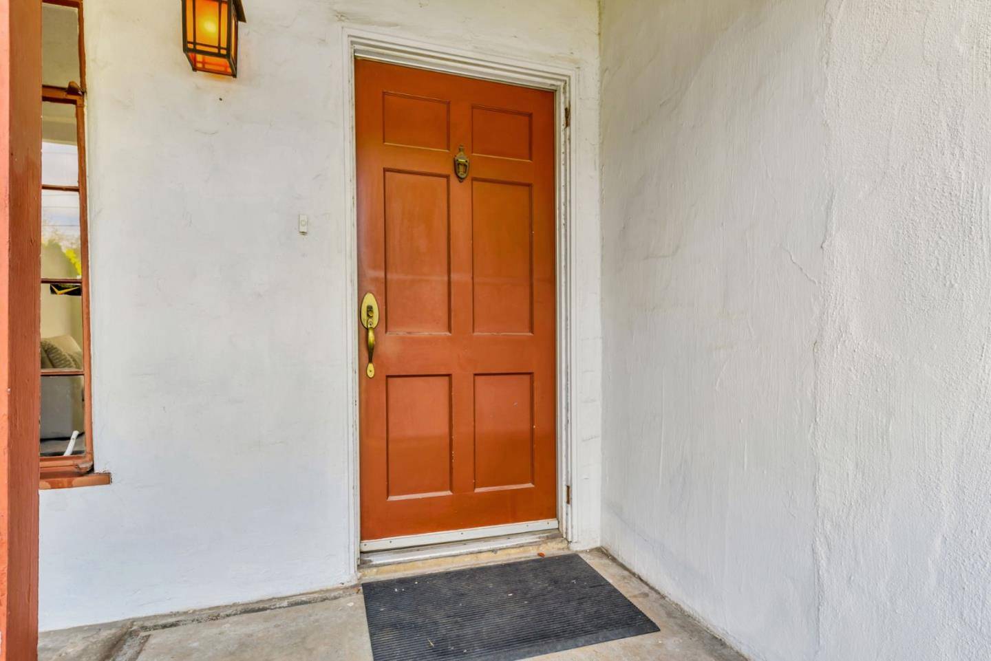 Mountain View, CA 94040,41 Starr WAY