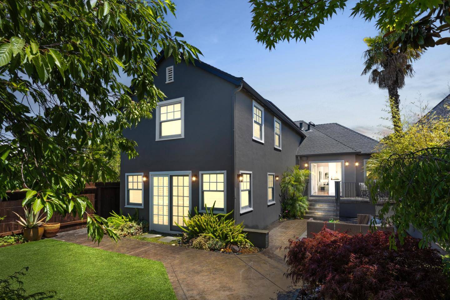 San Mateo, CA 94402,918 S Humboldt ST