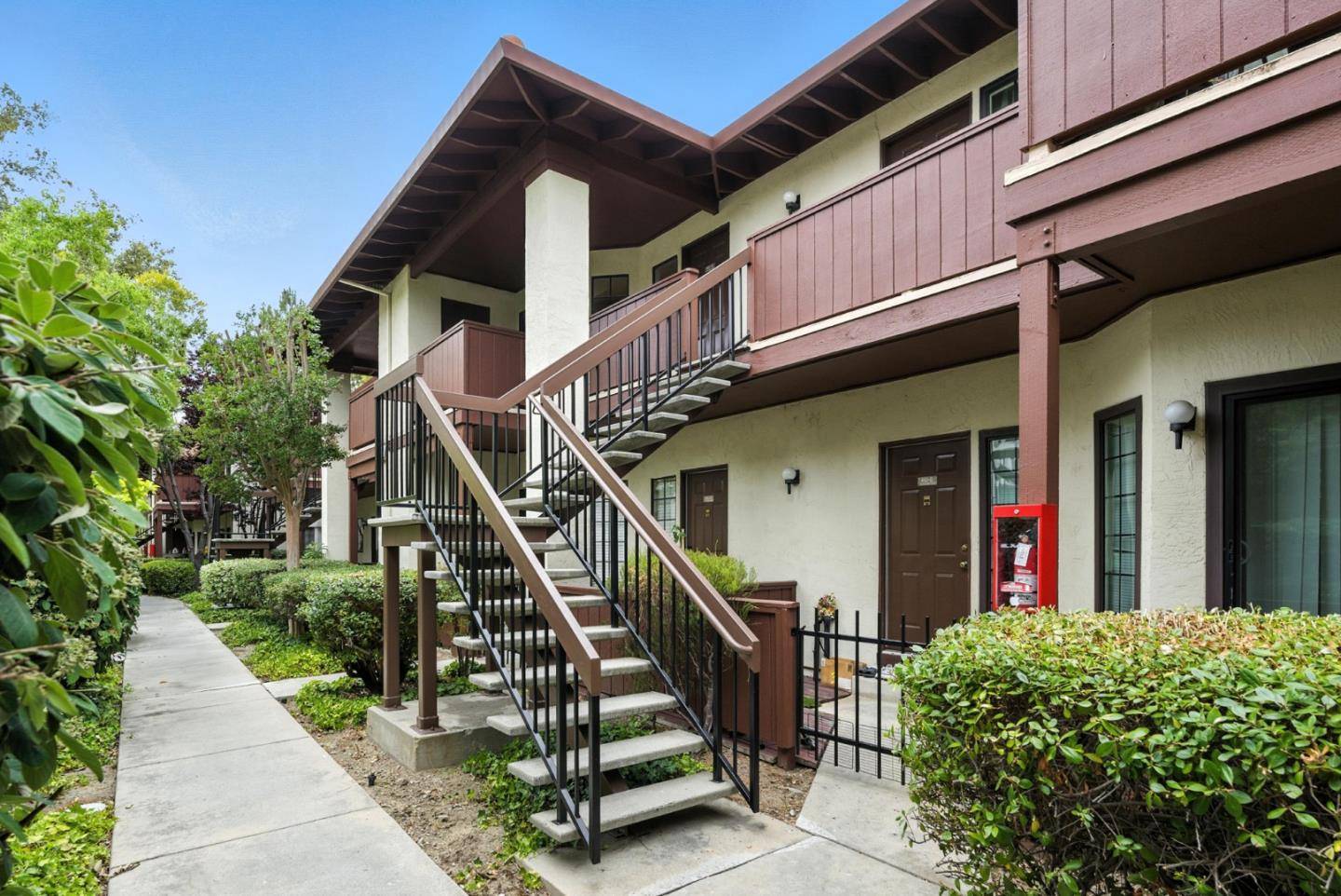 Sunnyvale, CA 94085,461 Costa Mesa TER G