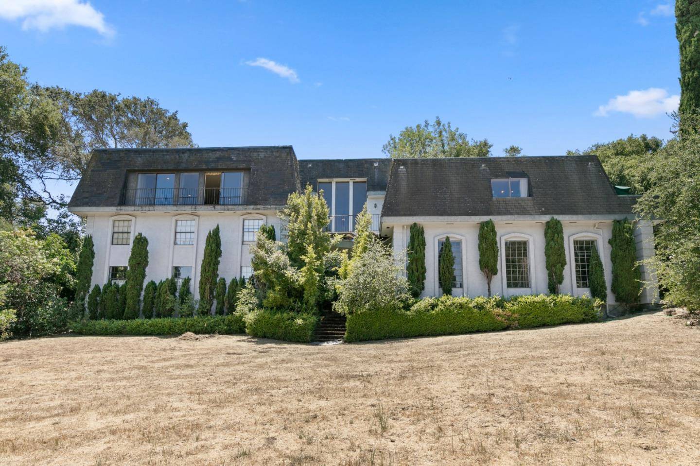 Los Altos, CA 94024,11027 Eastbrook AVE