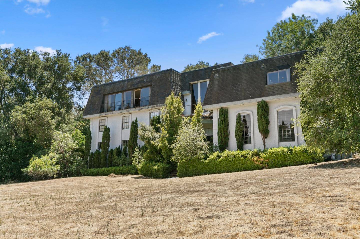 Los Altos Hills, CA 94024,11027 Eastbrook AVE