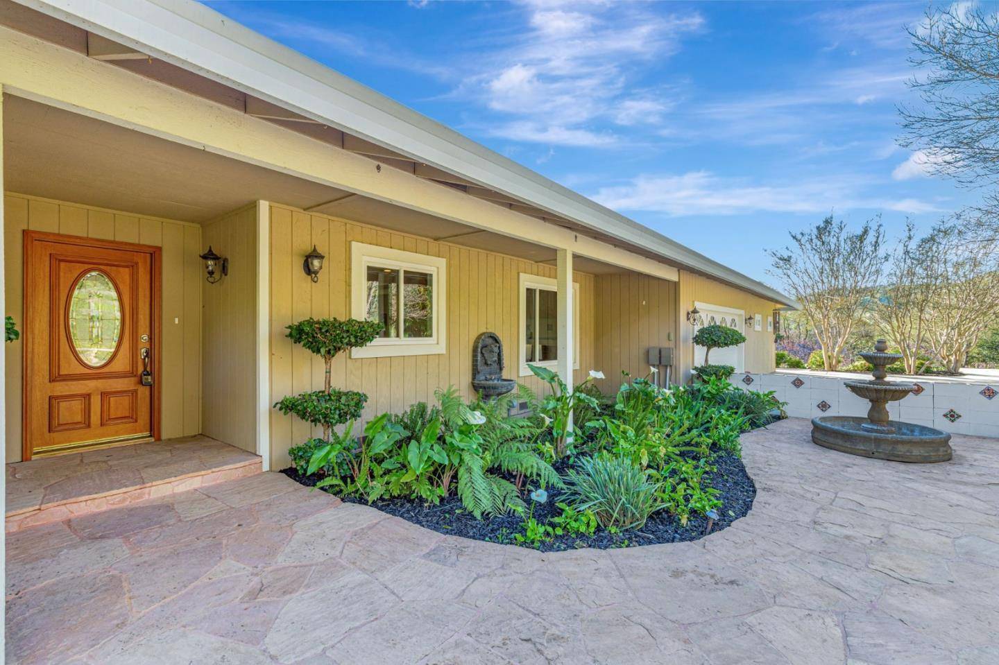 Gilroy, CA 95020,10260 Lucky CT