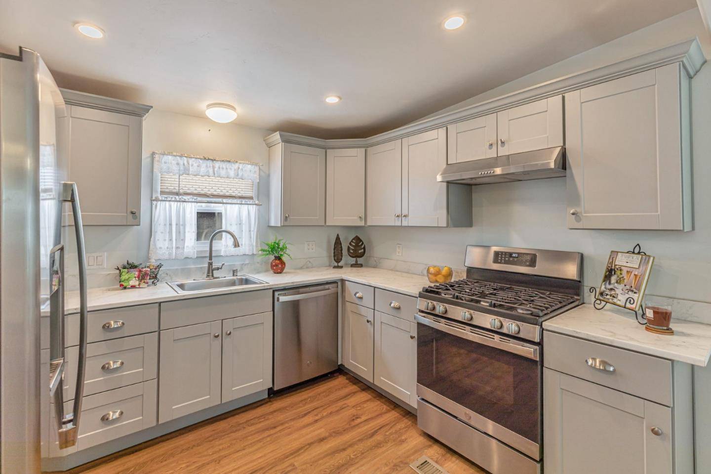 Seaside, CA 93955,1146 Birch ave 57