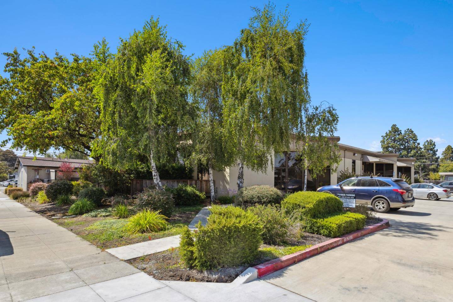 Redwood City, CA 94063,550 Price AVE