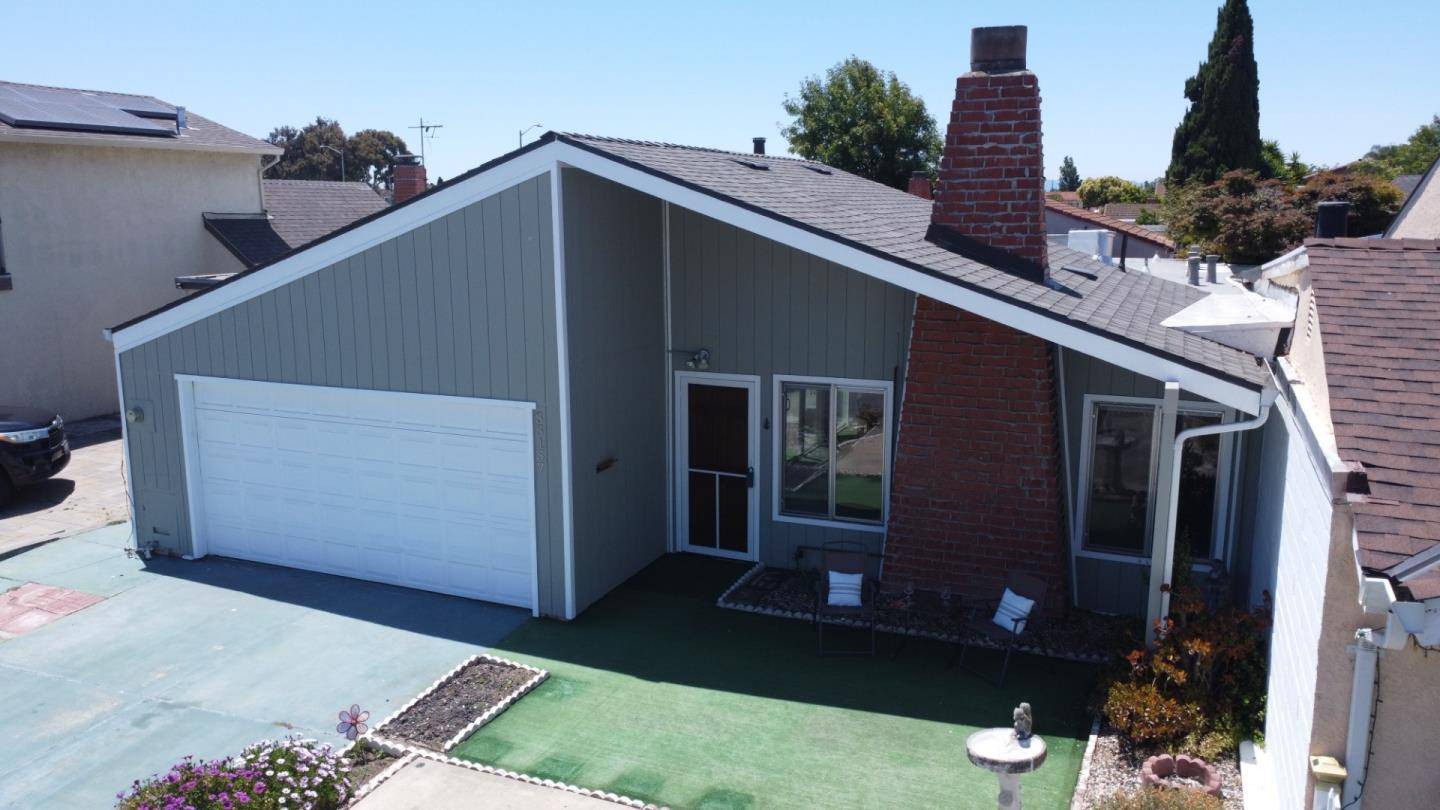 Fremont, CA 94555,33157 Lake Superior PL