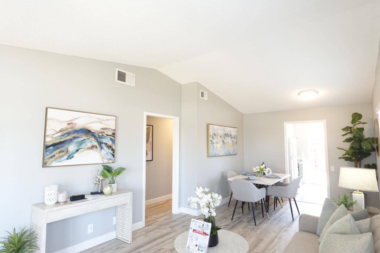 San Jose, CA 95148,2886 D'amico DR
