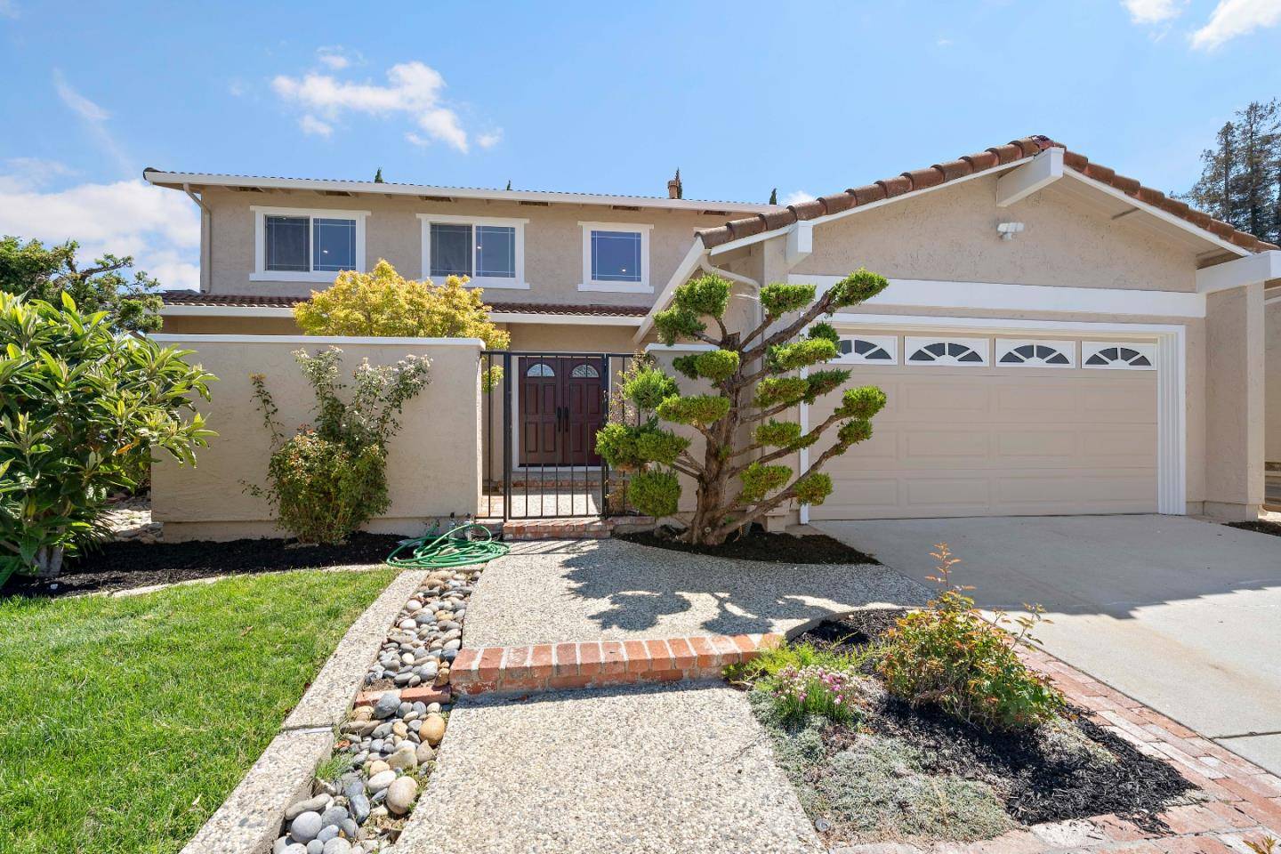 San Jose, CA 95120,6510 Springpath LN