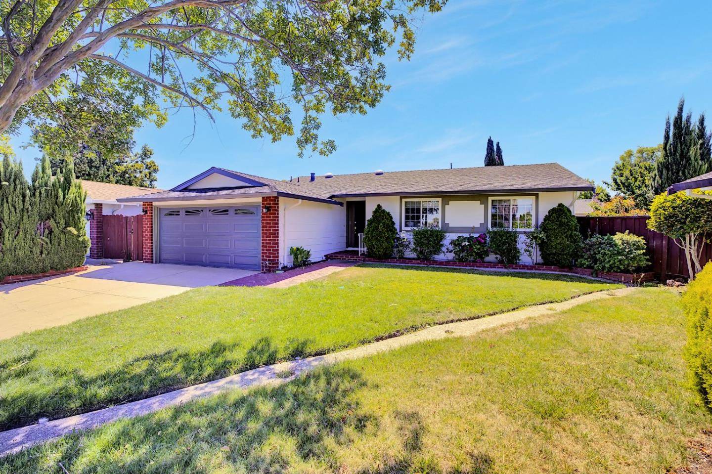 Fremont, CA 94555,34863 Warwick CT