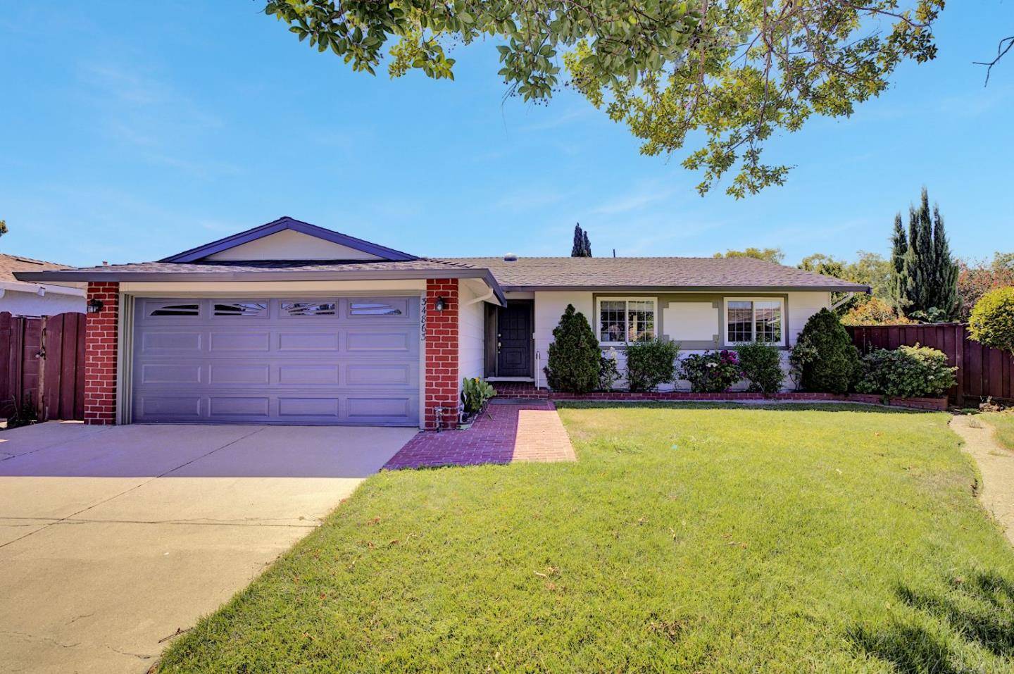 Fremont, CA 94555,34863 Warwick CT