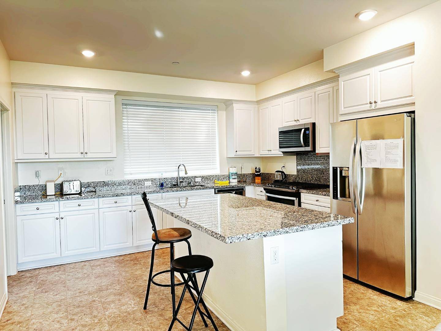 Irvine, CA 92614,249 Steely