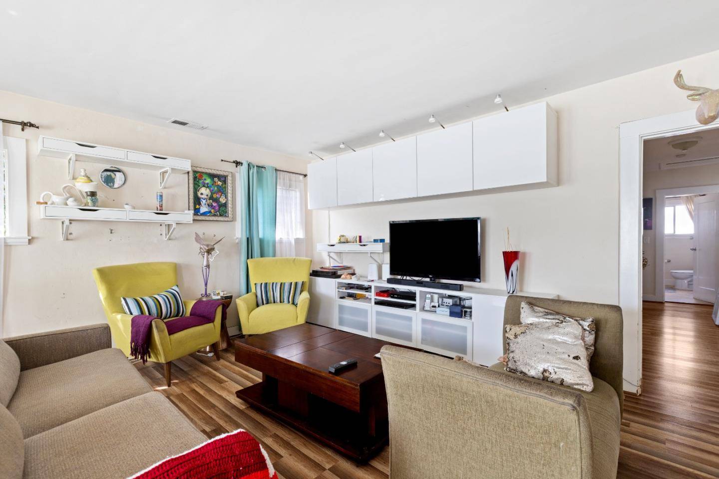 San Mateo, CA 94403,53 E 39th AVE