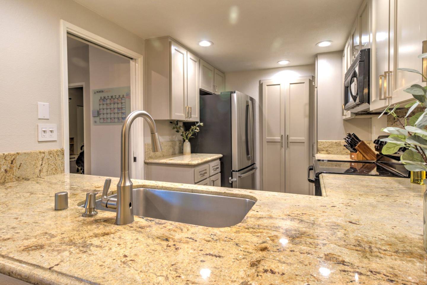 San Jose, CA 95125,1831 Ashmeade CT