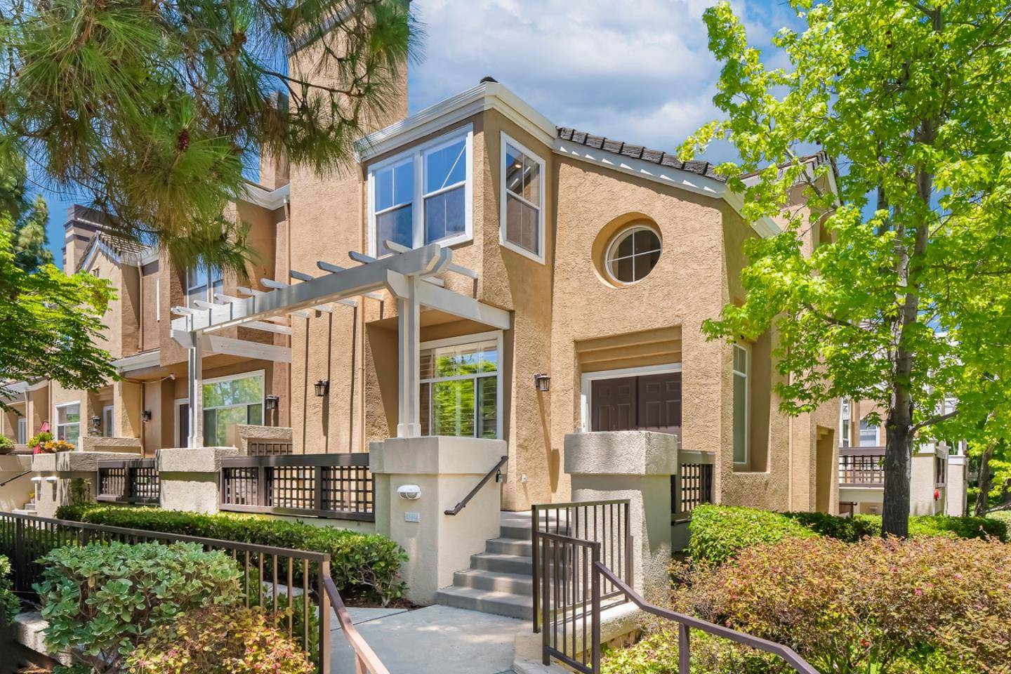 San Jose, CA 95134,434 Camille CIR 16