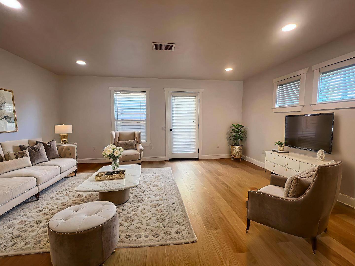 Sunnyvale, CA 94087,865 Carlisle WAY 130