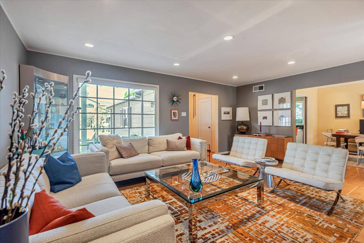 San Carlos, CA 94070,Address not disclosed
