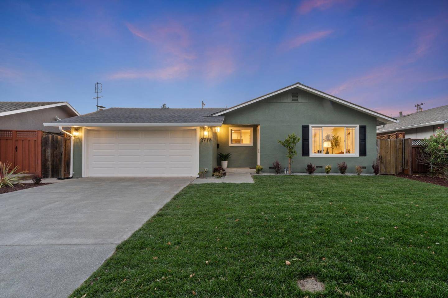 Campbell, CA 95008,3719 Century DR
