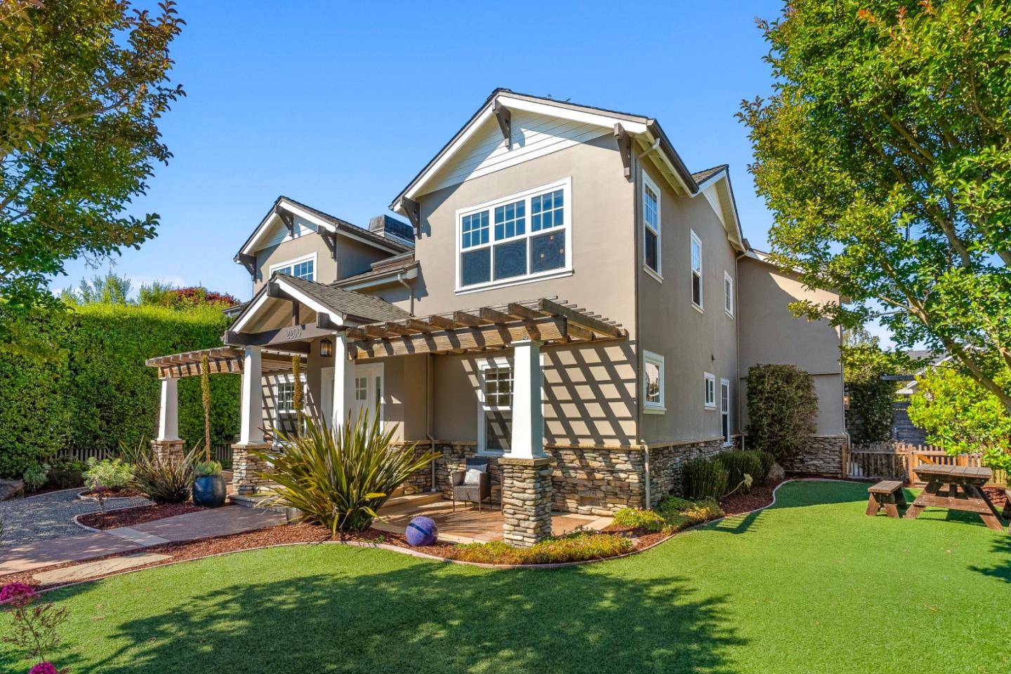 Aptos, CA 95003,2200 Dolphin DR