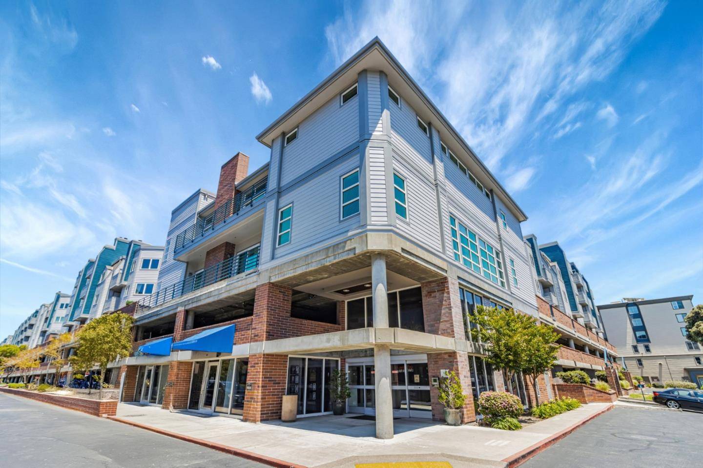 Emeryville, CA 94608,6400 Christie AVE 5408