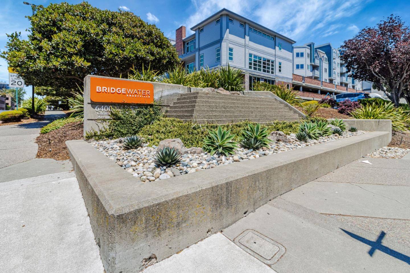 Emeryville, CA 94608,6400 Christie AVE 5408