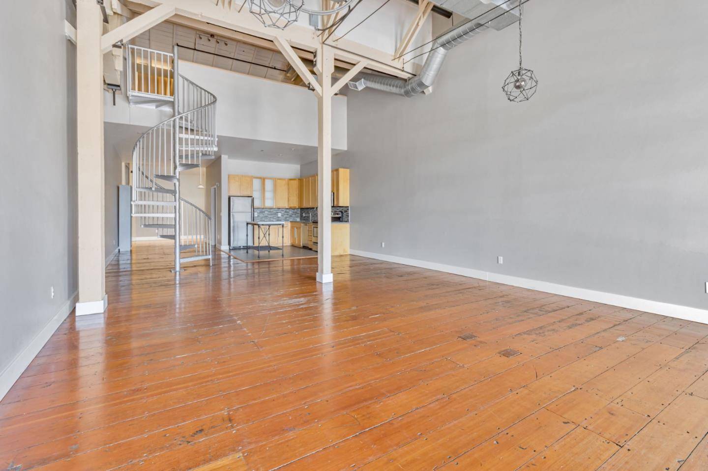 Santa Clara, CA 95050,1777 Lafayette ST 105
