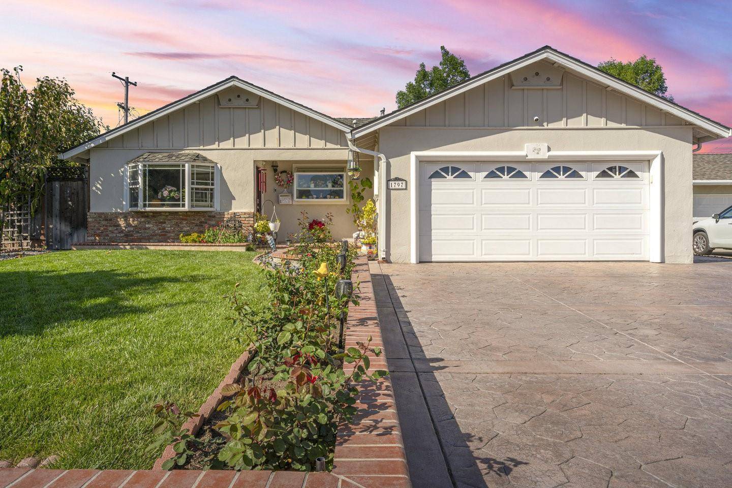 Campbell, CA 95008,1797 W Campbell AVE