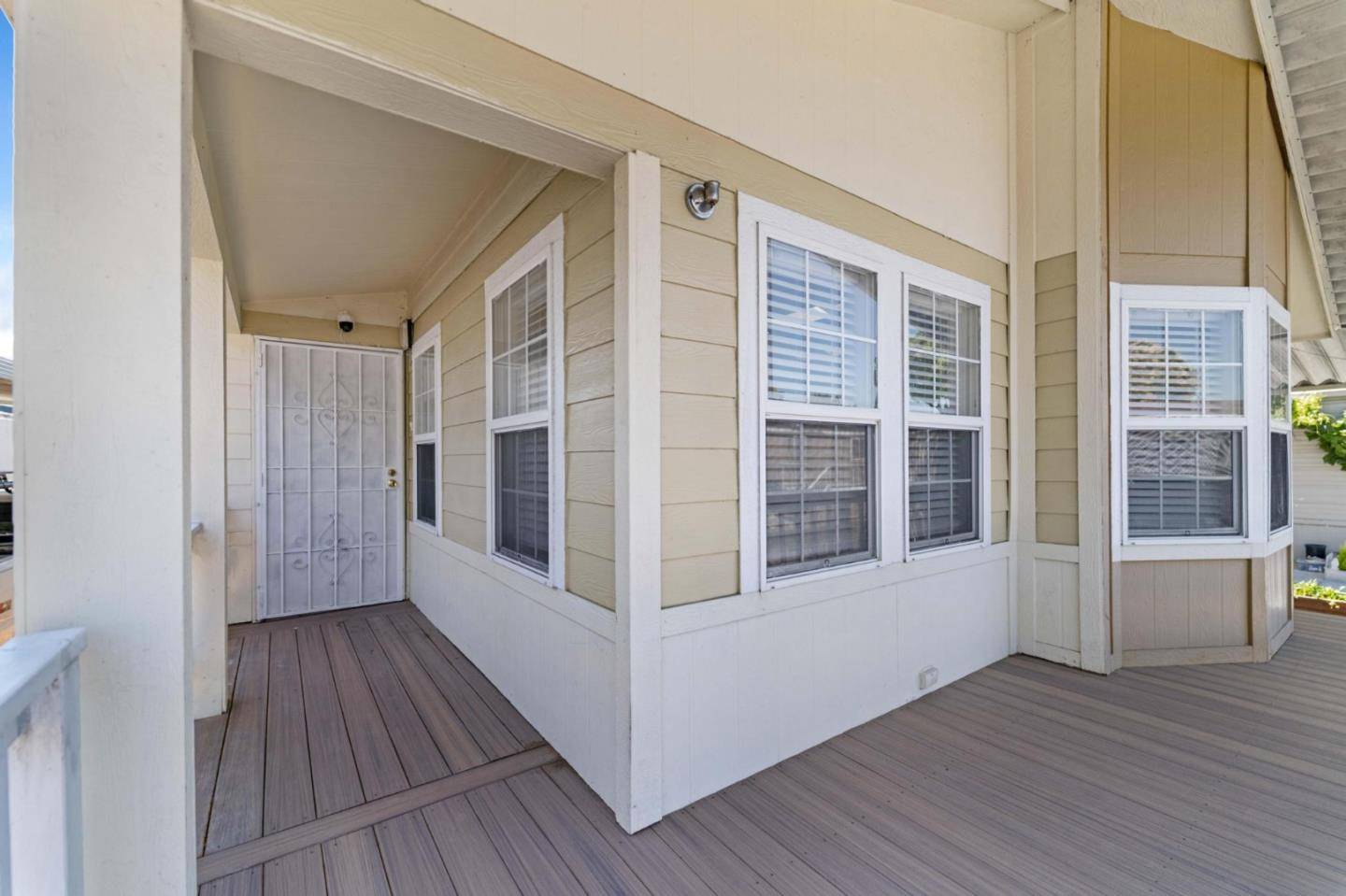 San Jose, CA 95134,270 El Bosque DR 270