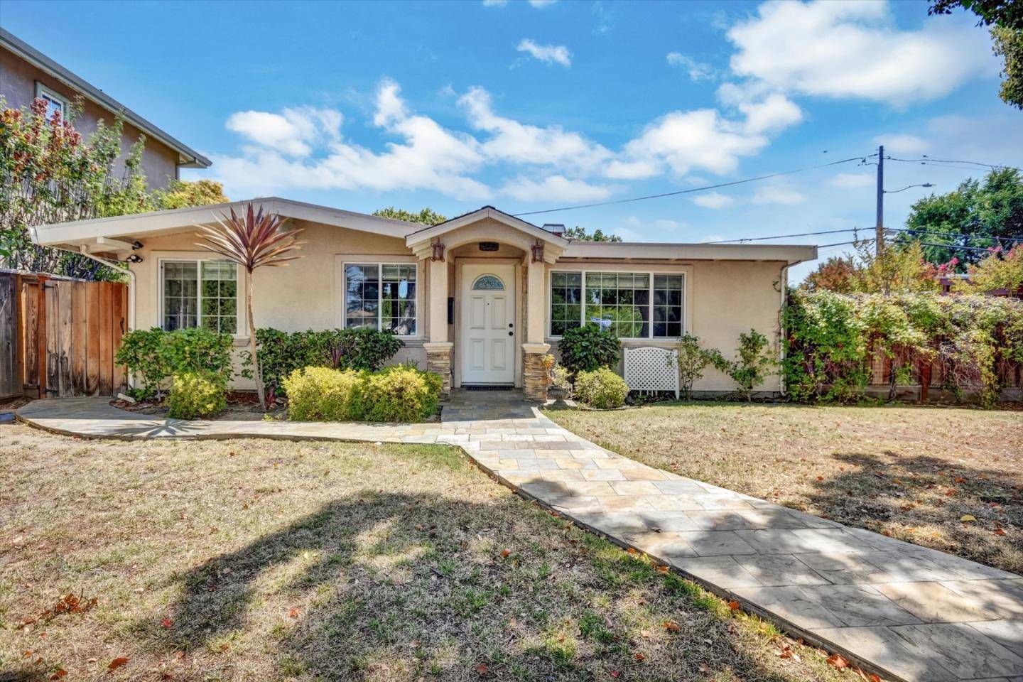 Cupertino, CA 95014,18725 Tilson AVE