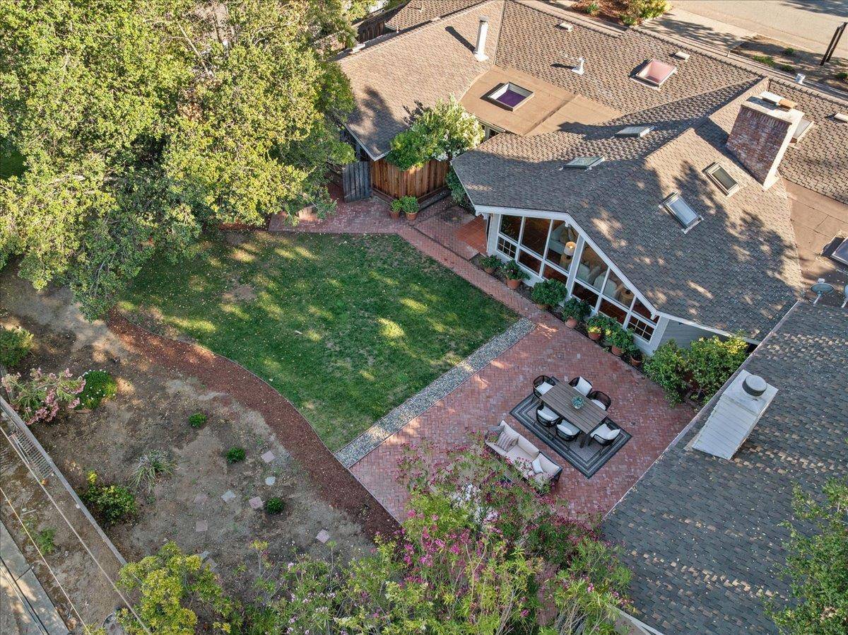 Saratoga, CA 95070,20345 Argonaut DR