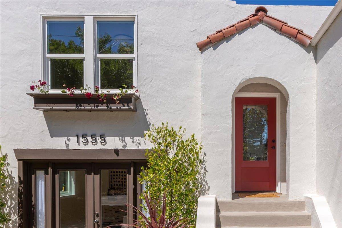 Palo Alto, CA 94301,1555 Alma ST