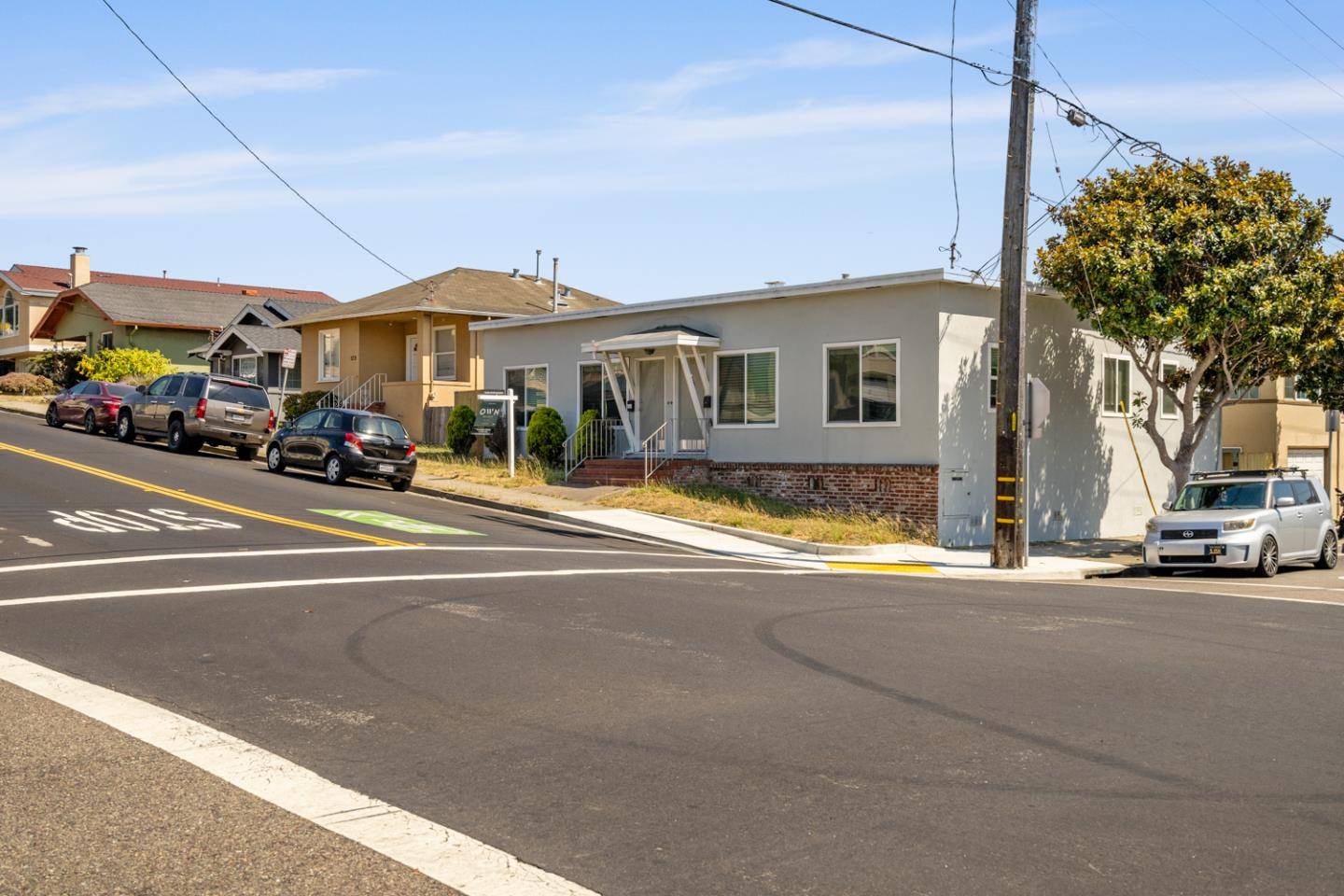 South San Francisco, CA 94080,577-579 Miller AVE