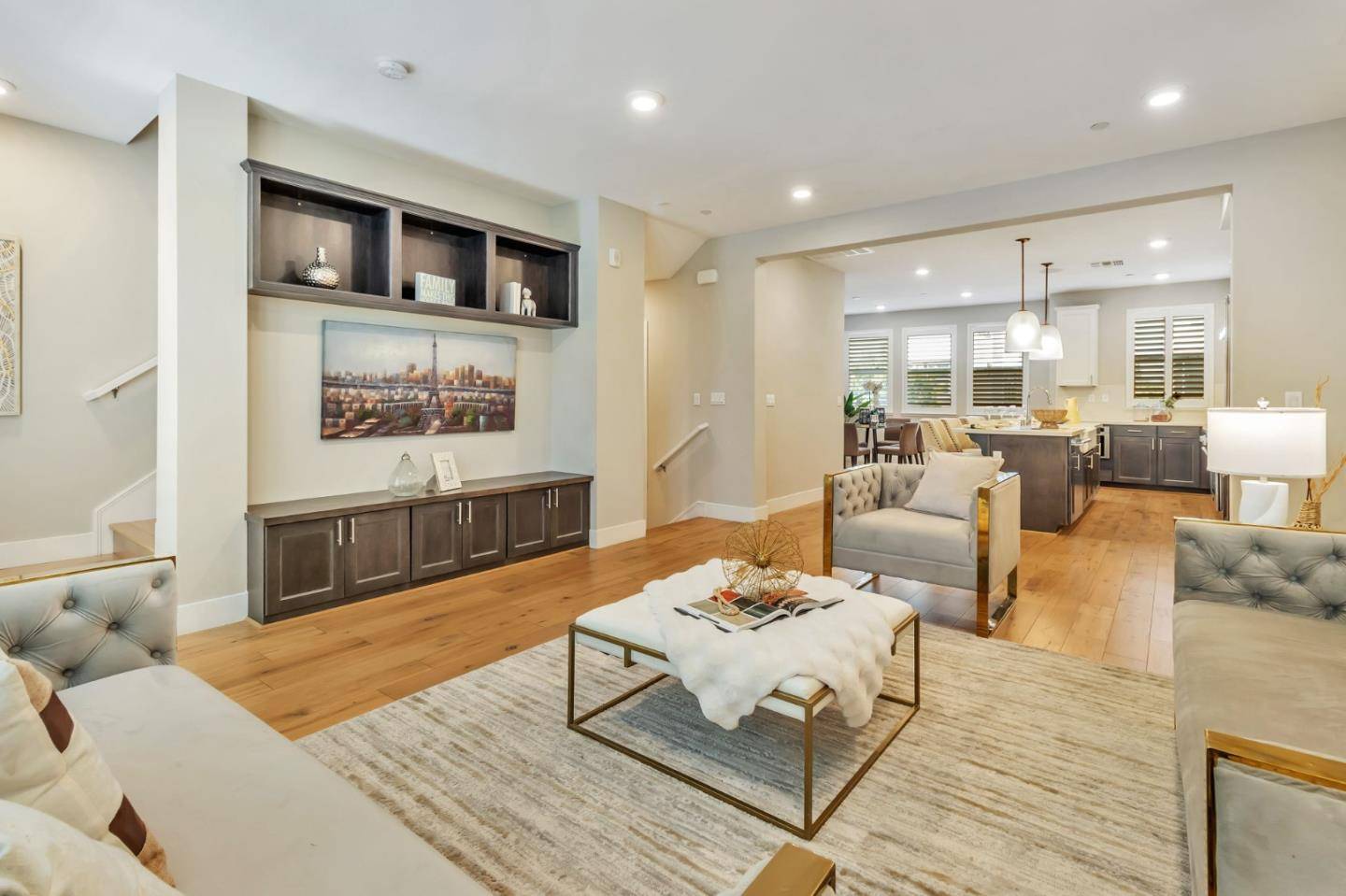 Sunnyvale, CA 94085,929 De Guigne DR 4