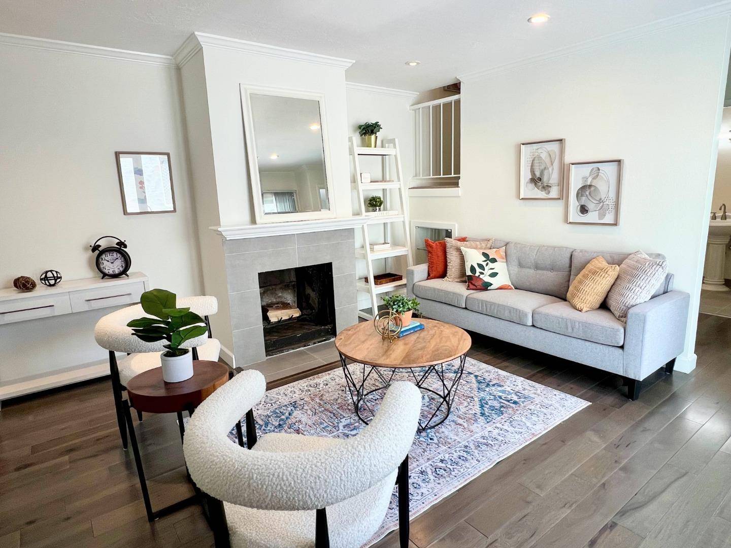 San Mateo, CA 94403,1919 Alameda De Las Pulgas 26