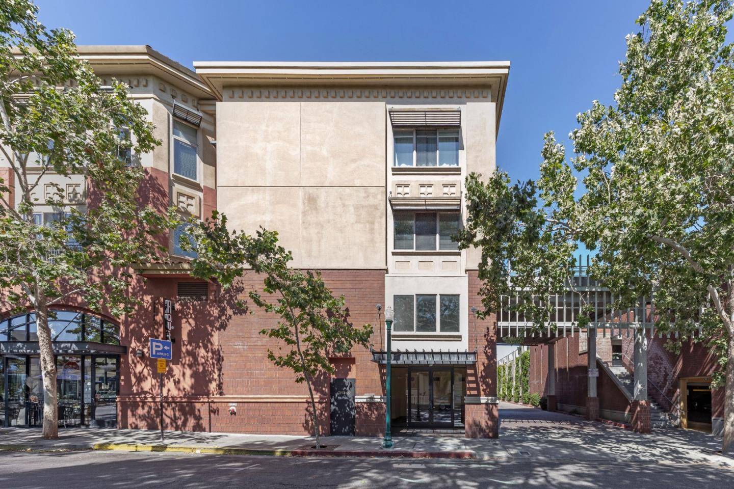 Campbell, CA 95008,21 N 2nd ST 303