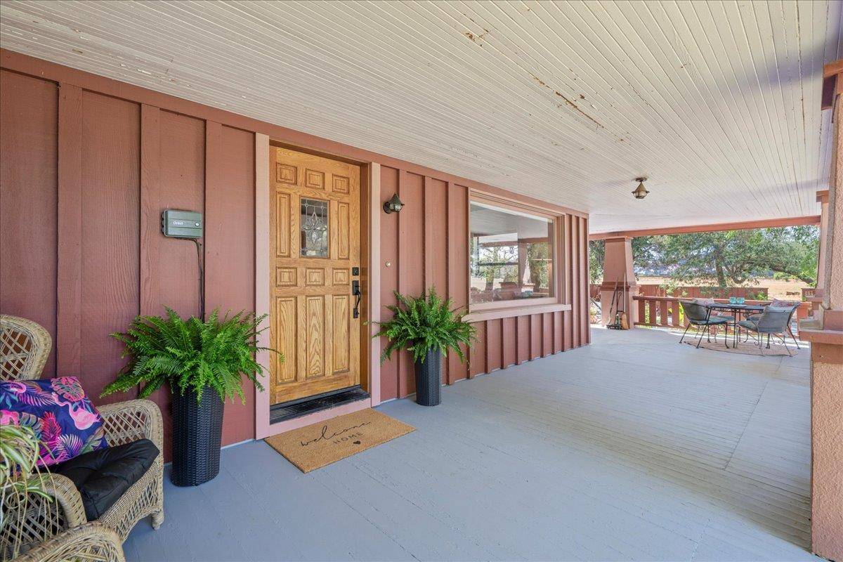 San Martin, CA 95046,14325 Monterey RD